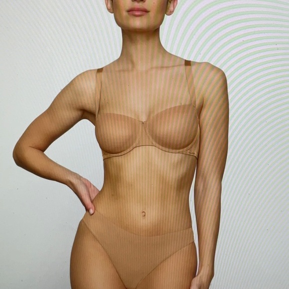 SKIMS NO SHOW Unlined Balconette Bra 42DD Ohcre - Picture 4 of 12